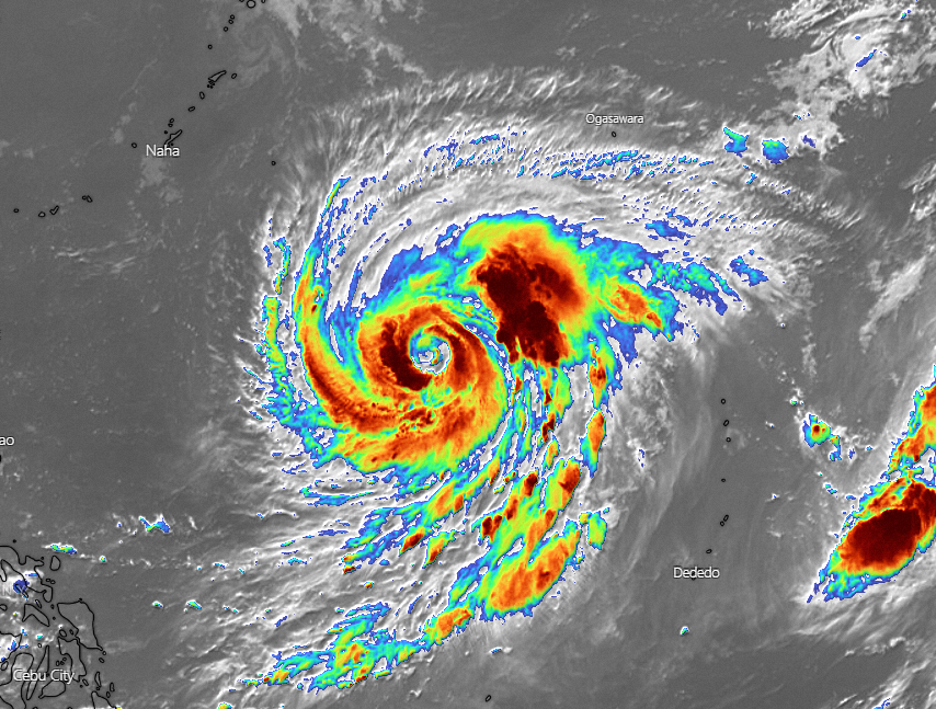 Tajfun Mindulle na zdjęciach satelitarnych. Źródło: windy.com